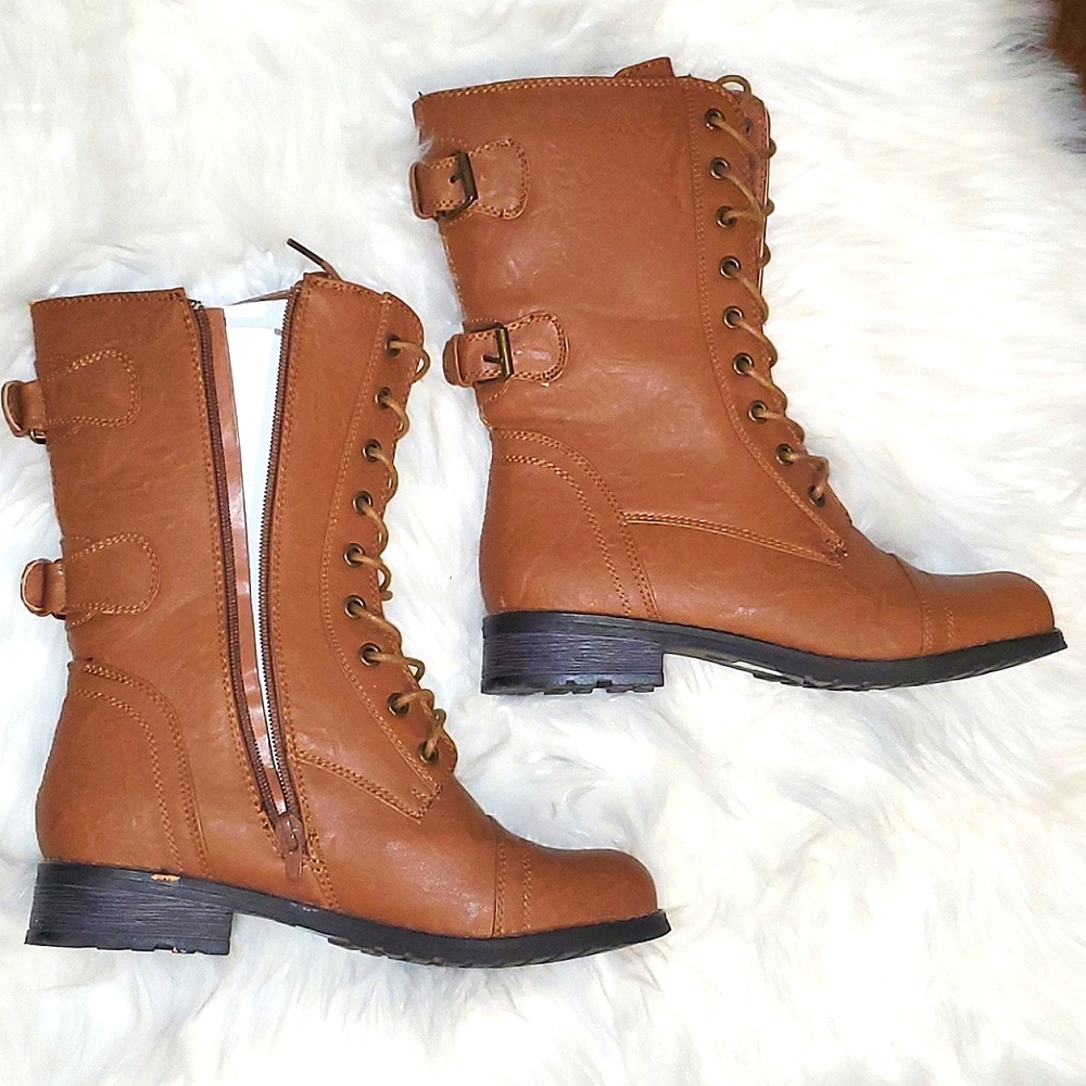 New with box Boots 👢 - Picture 3 of 6